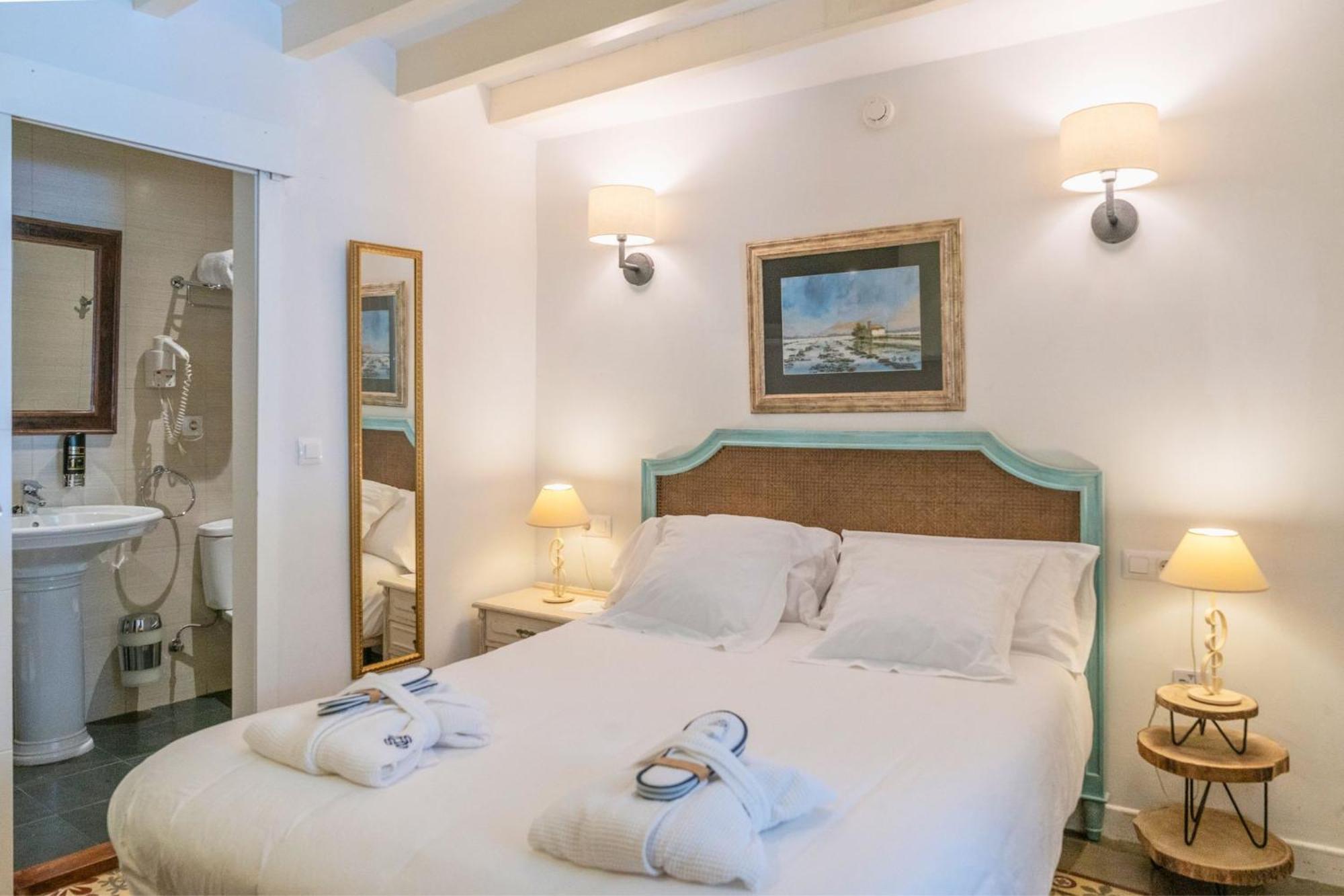 Hotel Can Abril Soller Bagian luar foto